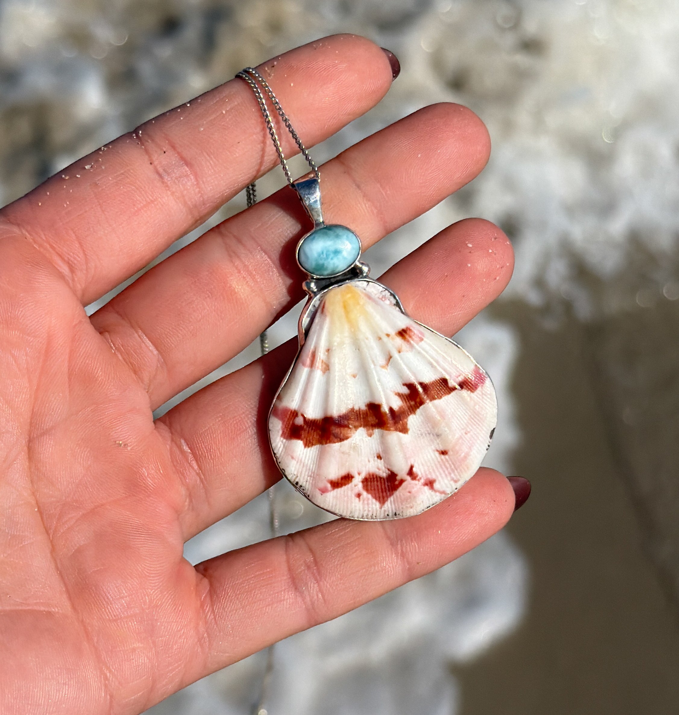 Scallop Shell Necklace - White and Pink Larimar