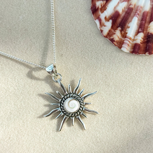 Sol Rays Necklace