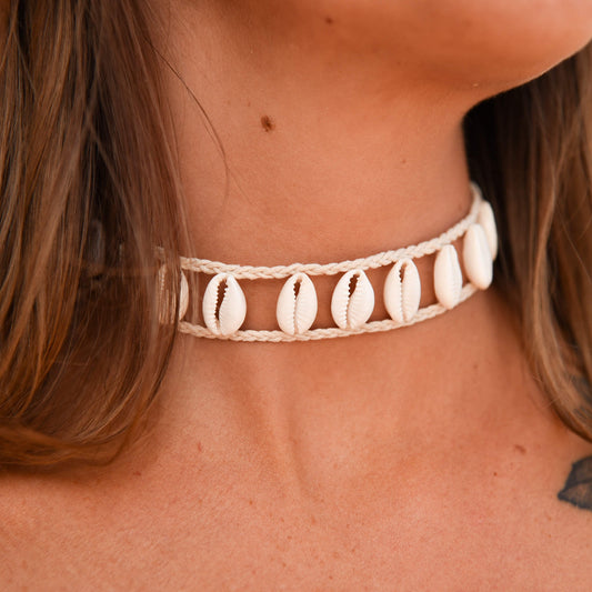 Zali Cowrie Choker